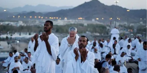 Mengapa Wukuf Disebut Inti Ibadah Haji Simak Penjelasannya - harga umroh